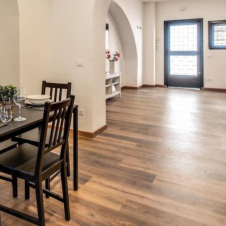 Yh Jacuzzi Loft Villa Rome Bagian luar foto